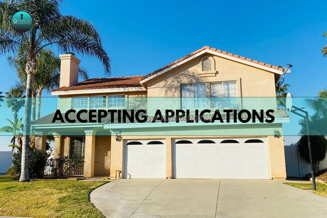 property at 1375 Williamsburg Ln