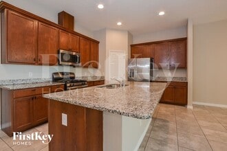 824 Grand Hilltop Dr in Apopka, FL - Building Photo - Building Photo