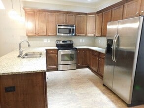 4675 Cotswold Ln in Birmingham, AL - Building Photo - Building Photo
