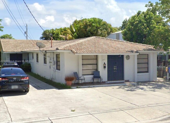 property at 2460 SW 16th St