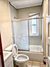 155 Whitman St in New Bedford, MA - Building Photo - Building Photo