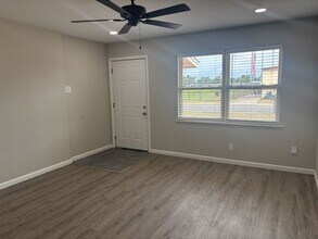 4105-4107 W 22nd St in Panama City, FL - Building Photo - Building Photo