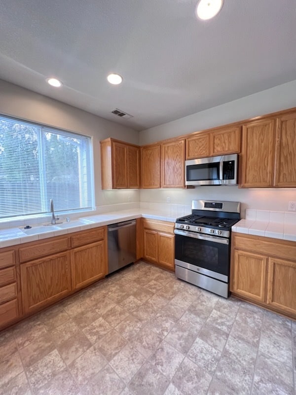 132 Ironhorse Place in Grass Valley, CA - Foto de edificio - Building Photo