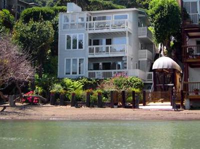 207 Valley St in Sausalito, CA - Building Photo - Building Photo