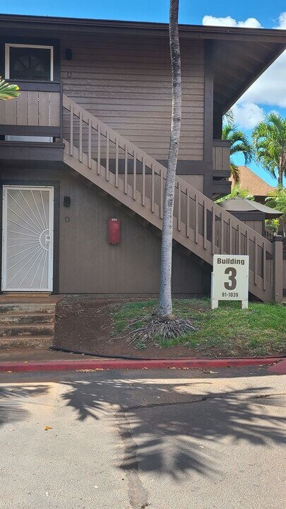 91-1039-1039 Puamaeole St in Ewa Beach, HI - Building Photo