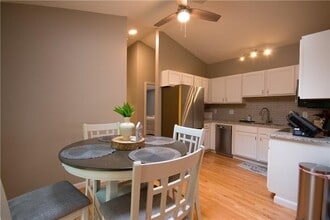 2 Magnum Ct in Smithfield, RI - Building Photo - Building Photo