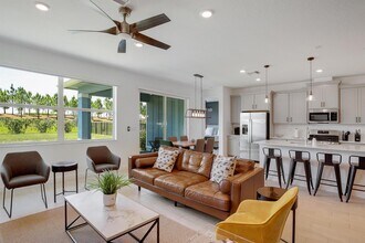 1297 Wandering Willow Way in Wellington, FL - Building Photo - Building Photo