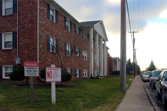 Arlington Terrace Apartments in Indianapolis, IN - Building Photo - Building Photo