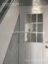 44 Vineyard Ave in Yonkers, NY - Building Photo - Building Photo