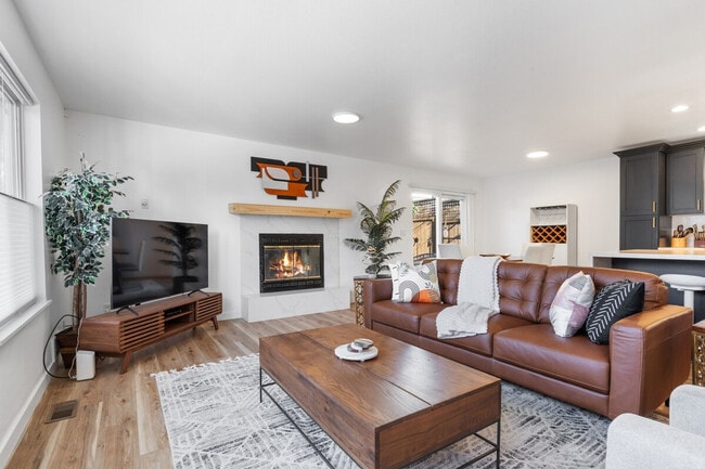 705 24th Ave, Unit SI ID1324822P