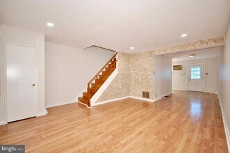 4229 O St in Philadelphia, PA - Foto de edificio - Building Photo