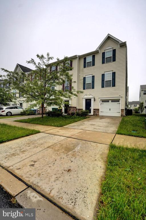 2 N Cummings Dr in Middletown, DE - Building Photo - Building Photo