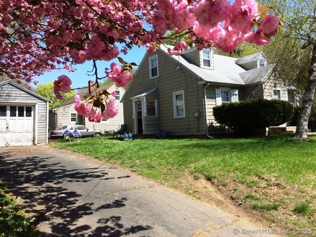 58 Dogwood Pl in Milford, CT - Foto de edificio