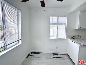 1630 W 104th St in Los Angeles, CA - Building Photo - Building Photo