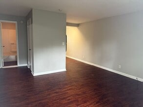 1249 2nd Ave S in Nashville, TN - Building Photo - Building Photo