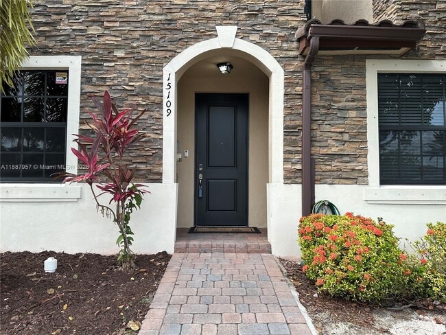 15109 SW 113th Terrace in Miami, FL - Building Photo - Building Photo