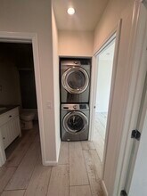 10166 Petit Ave in North Hills, CA - Building Photo - Building Photo