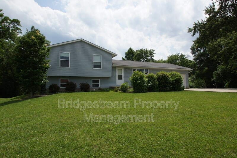 4139 Dayton Xenia Rd in Dayton, OH - Building Photo