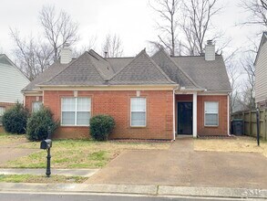 1217 Brady Hollow Ln in Cordova, TN - Foto de edificio - Building Photo