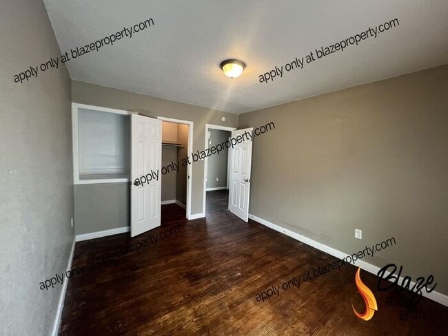 property at 1405 Boyd St