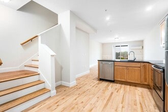 Portland Place in Dover, NH - Foto de edificio - Interior Photo