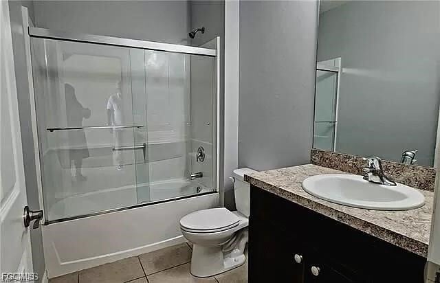 property at 2625 Manzilla Ln