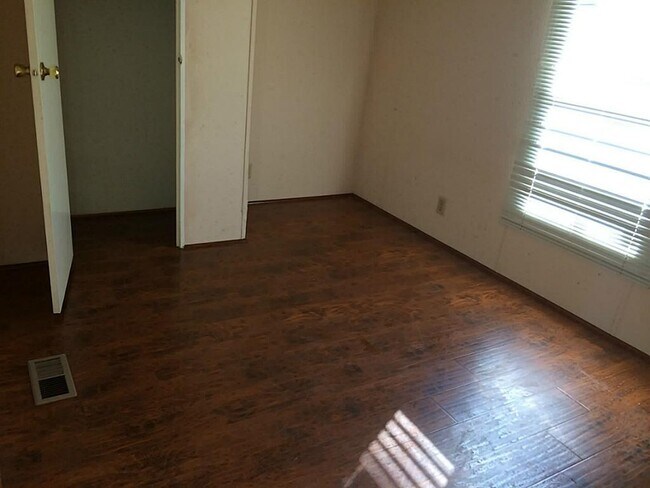 9706 Camelots Ct in Pearland, TX - Building Photo - Building Photo