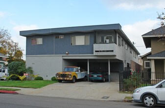 3414 W 17th St in Los Angeles, CA - Building Photo - Building Photo