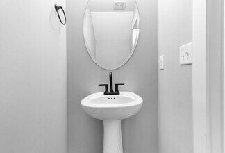 305 Jonathan Wade Cir in Clarksville, TN - Building Photo - Building Photo