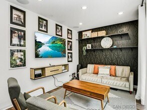 1824 Liquid Ln in Chula Vista, CA - Building Photo - Building Photo