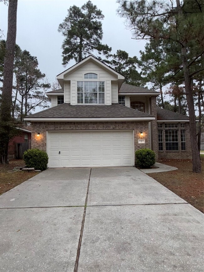 property at 2 Wintergrass Pl