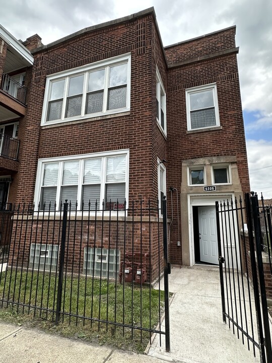 6108 S Vernon Ave in Chicago, IL - Building Photo