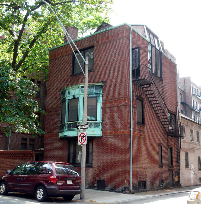 19 Exeter St in Boston, MA - Foto de edificio - Building Photo