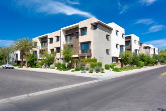 Aerium Condominiums in Scottsdale, AZ - Building Photo - Building Photo