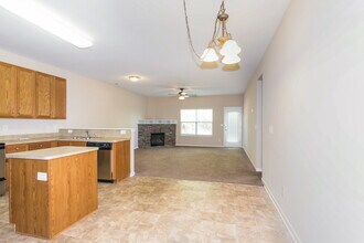 10926 Slalom Hill Rd in Charlotte, NC - Building Photo - Building Photo