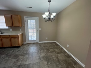 258 Dumplin Ln in Sevierville, TN - Foto de edificio - Building Photo