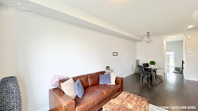 903 Athenry Crt in Ottawa, ON - Building Photo - Building Photo