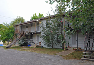 301 E 33rd St in Austin, TX - Building Photo - Building Photo