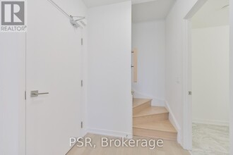 11 Walder Ln in Richmond Hill, ON - Building Photo - Building Photo