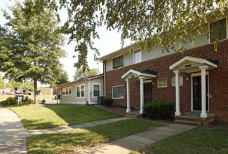 Naples Terrace in Durham, NC - Building Photo - Building Photo