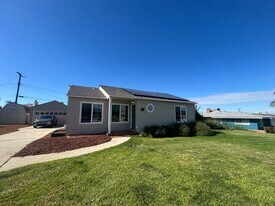 161 Fisher Ct in Calimesa, CA - Building Photo