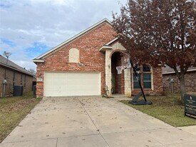 8205 Trinity Vista Trail in Hurst, TX - Building Photo