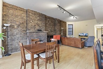 2242 N Halsted St in Chicago, IL - Building Photo - Building Photo