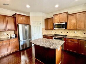 2532 Ashwicke Dr SE in Atlanta, GA - Building Photo - Building Photo