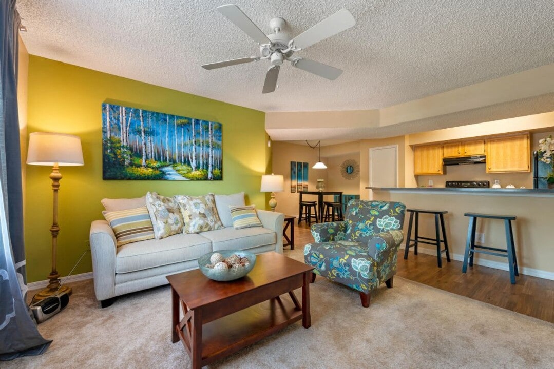 Lindsey Terrace Apartments in Jacksonville, FL - Building Photo