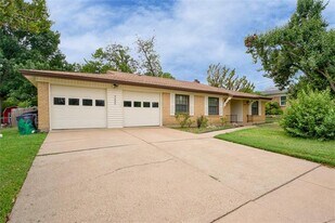 5604 Morley Ave in Fort Worth, TX - Building Photo