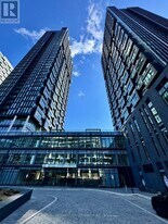 1 Quarrington Lane in North York, ON - Building Photo