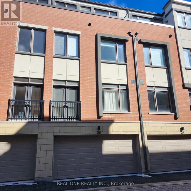38 William Saville St. in Markham, ON - Building Photo - Building Photo