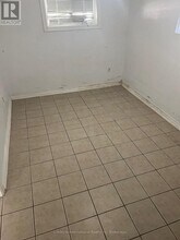 280 Cornelius Pkwy in Toronto, ON - Building Photo - Building Photo