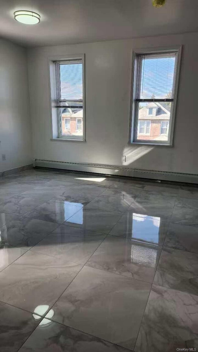 12-39-39 116th St in Queens, NY - Building Photo - Building Photo